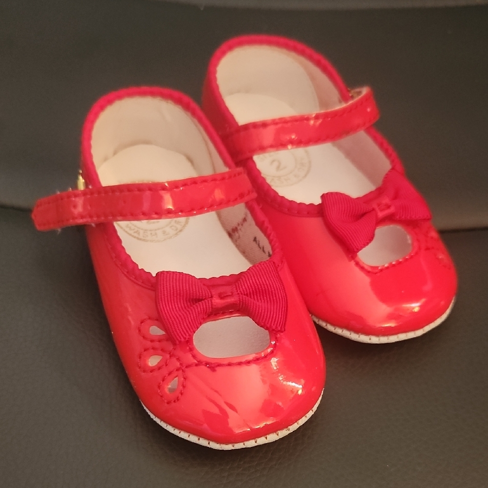 Red Bow Baby Shoes